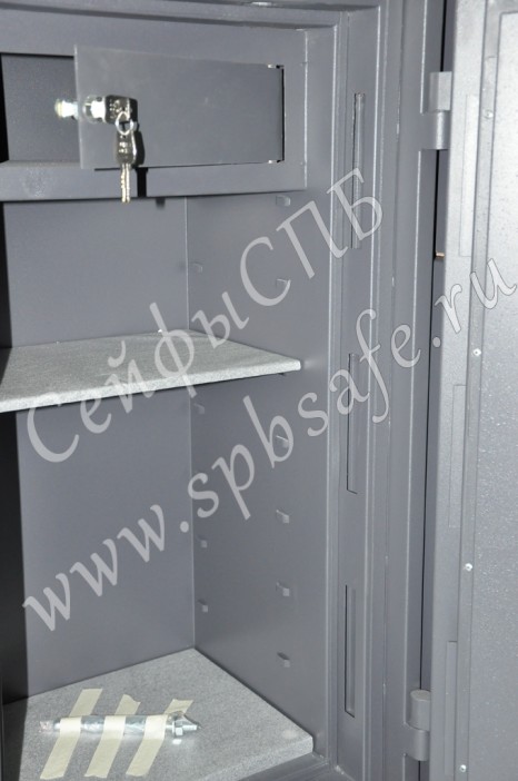 Сейф Valberg Гарант Евро 133 T EL