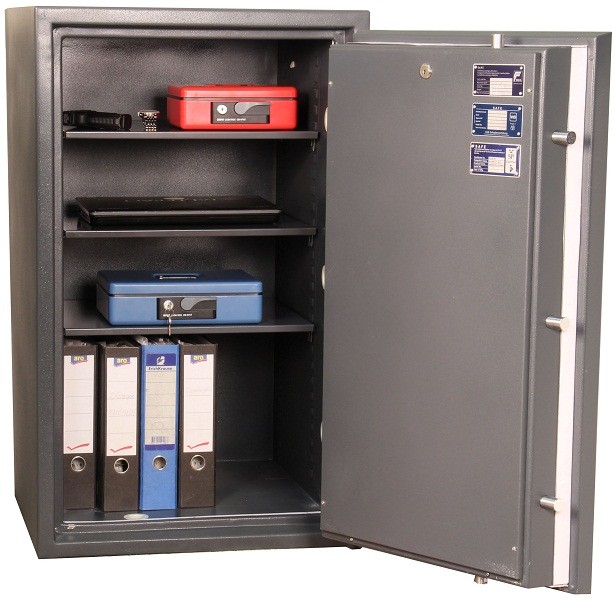 Сейф Defender Pro 135 LG Basic