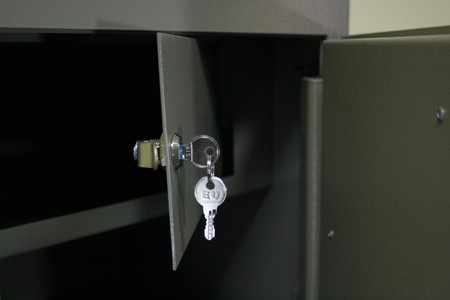 Офисный сейф Спутник Р-781н