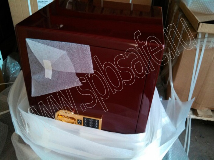 Сейф Карат-67T EL Gold (cherry)