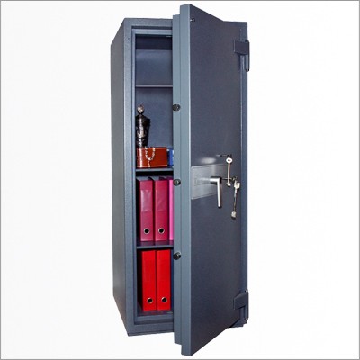 Сейф Tantalum NTR3 150MM