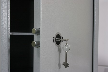 Офисный сейф Рипост СП-202